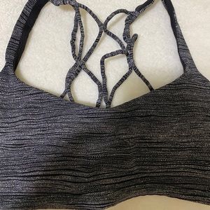 Lululemon Free to be Zen bra size 6